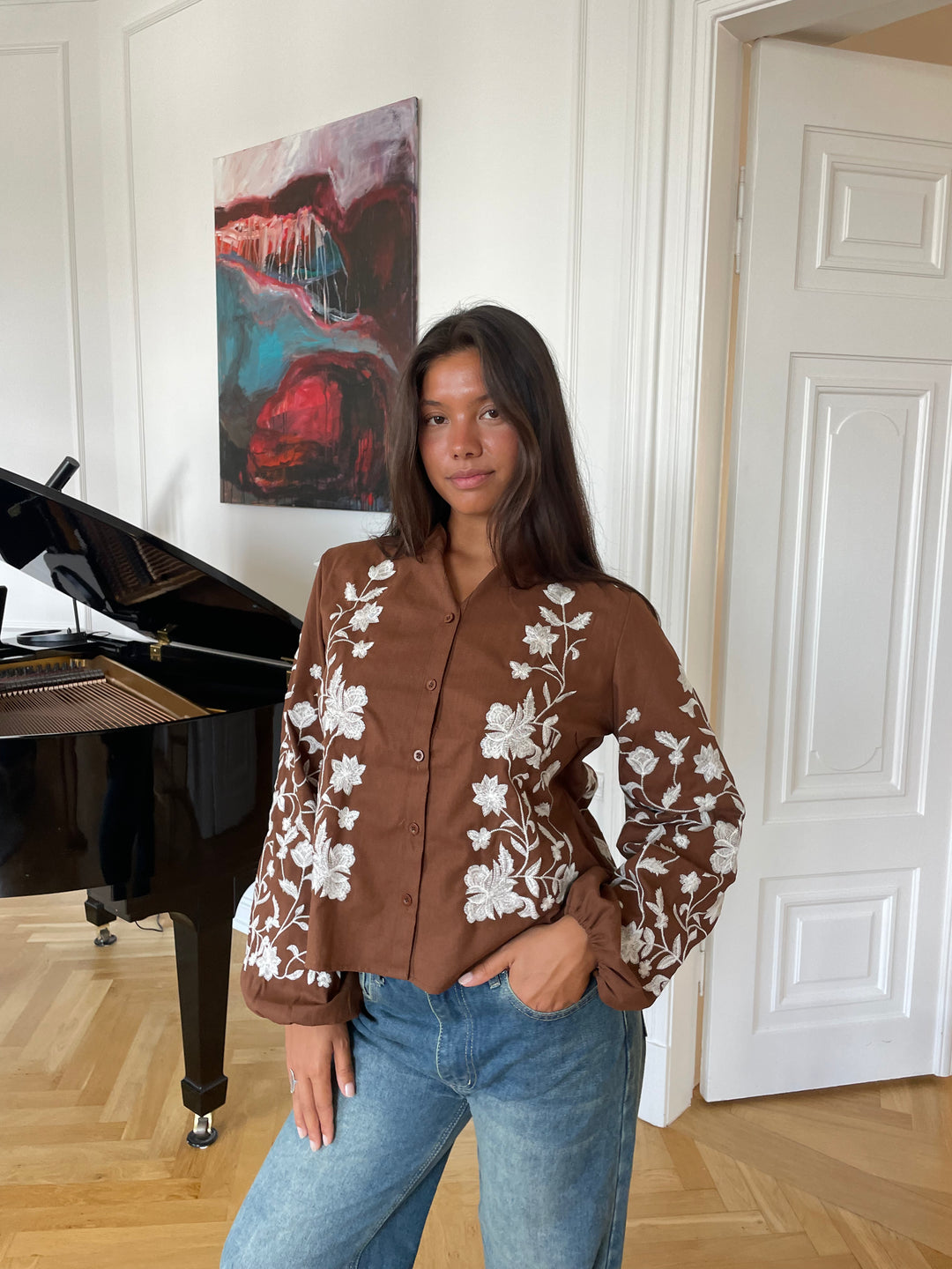 Emma ballonærme skjorte - Mørkebrun
