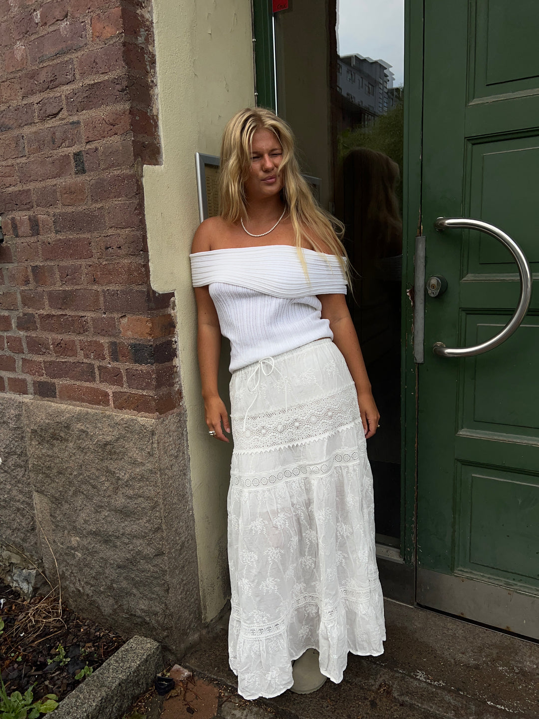 Kaysa off shoulder strik - Hvid