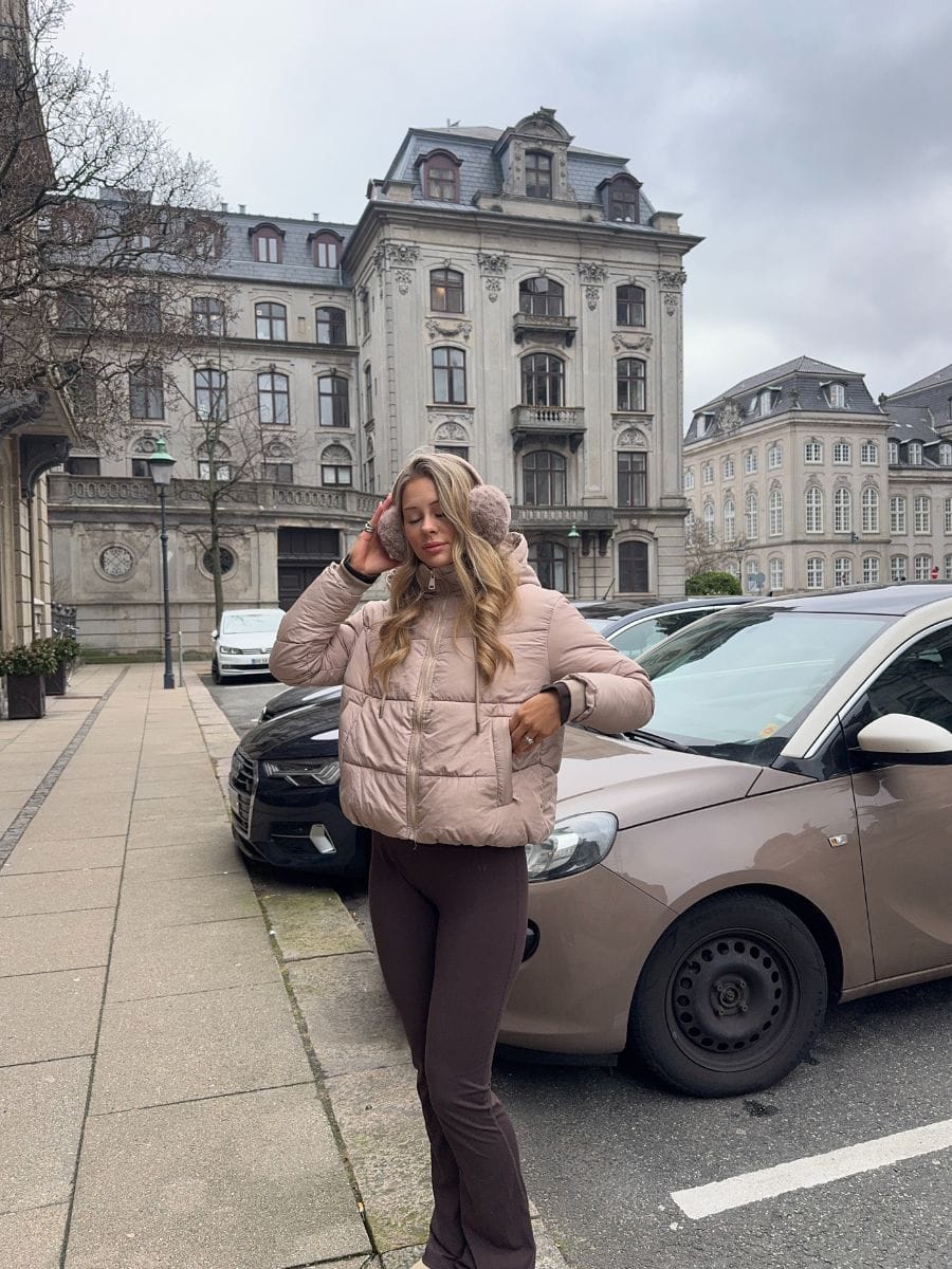 Aijo Puffer Jakke Beige