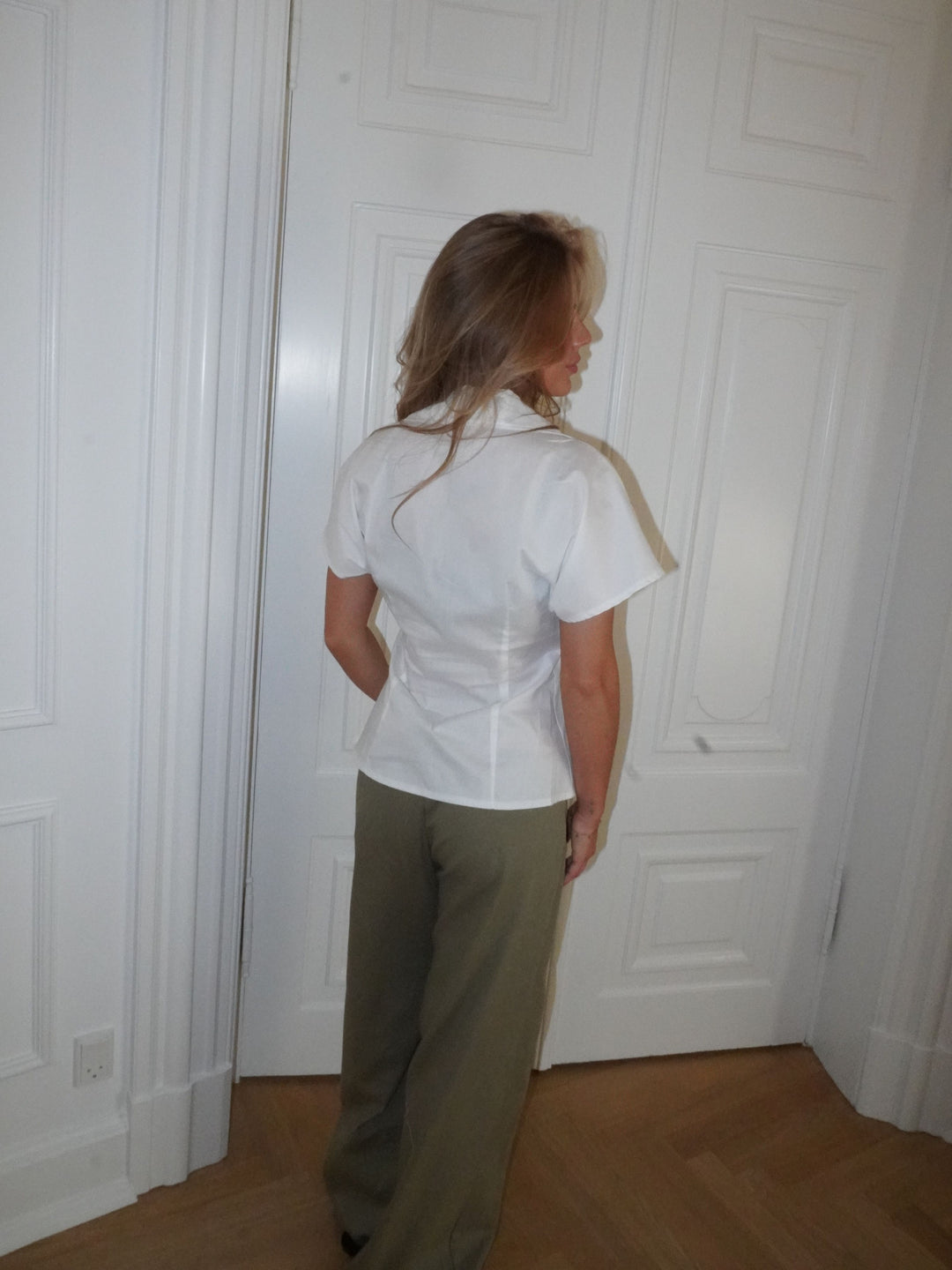 Alessia figursyet kortærmet skjorte - Hvid