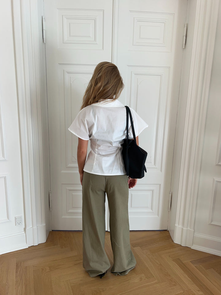 Alessia figursyet kortærmet skjorte - Hvid