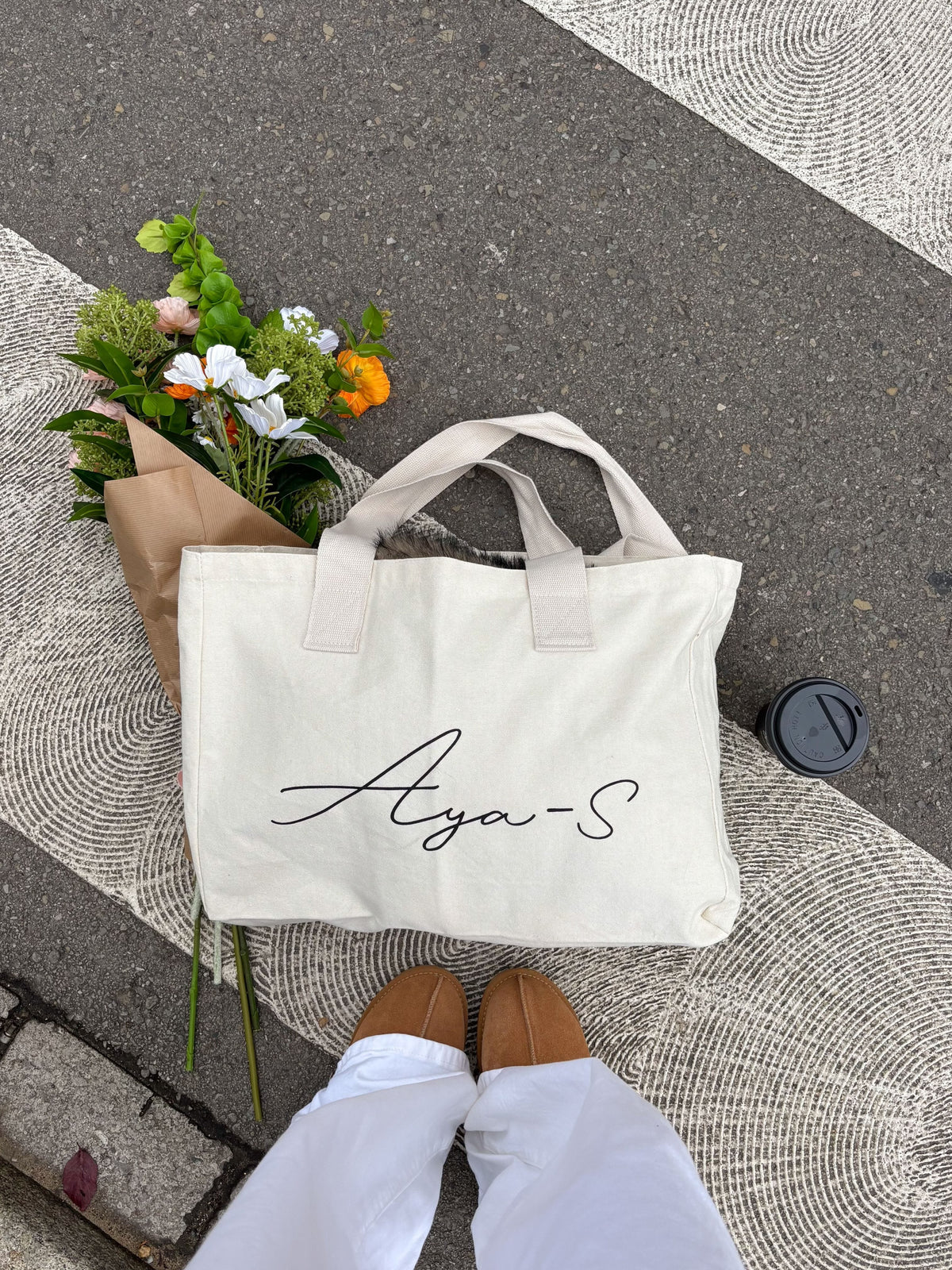 Aya-s Tote bag