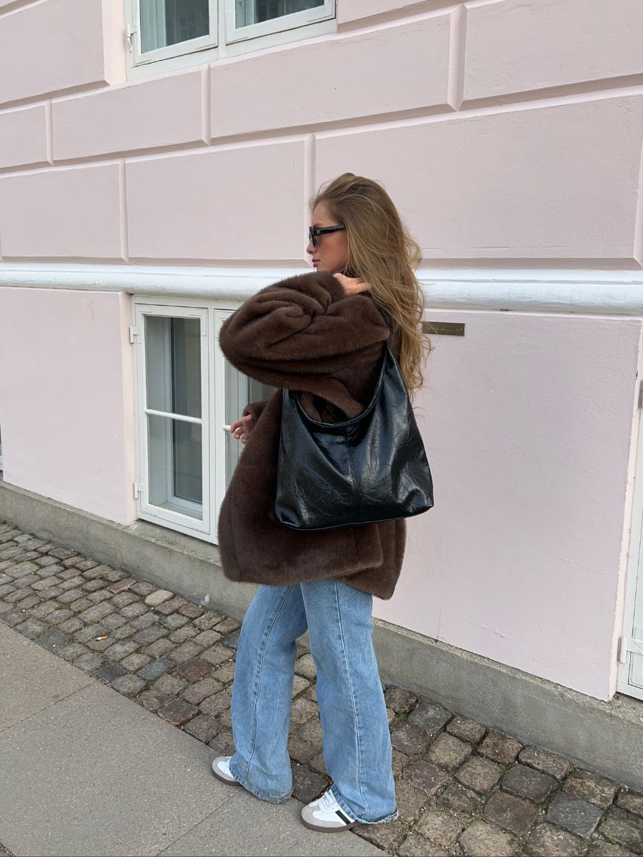 Bea skuldertaske - Sort