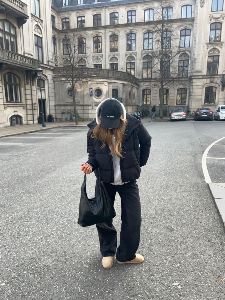 Bea skuldertaske - Sort