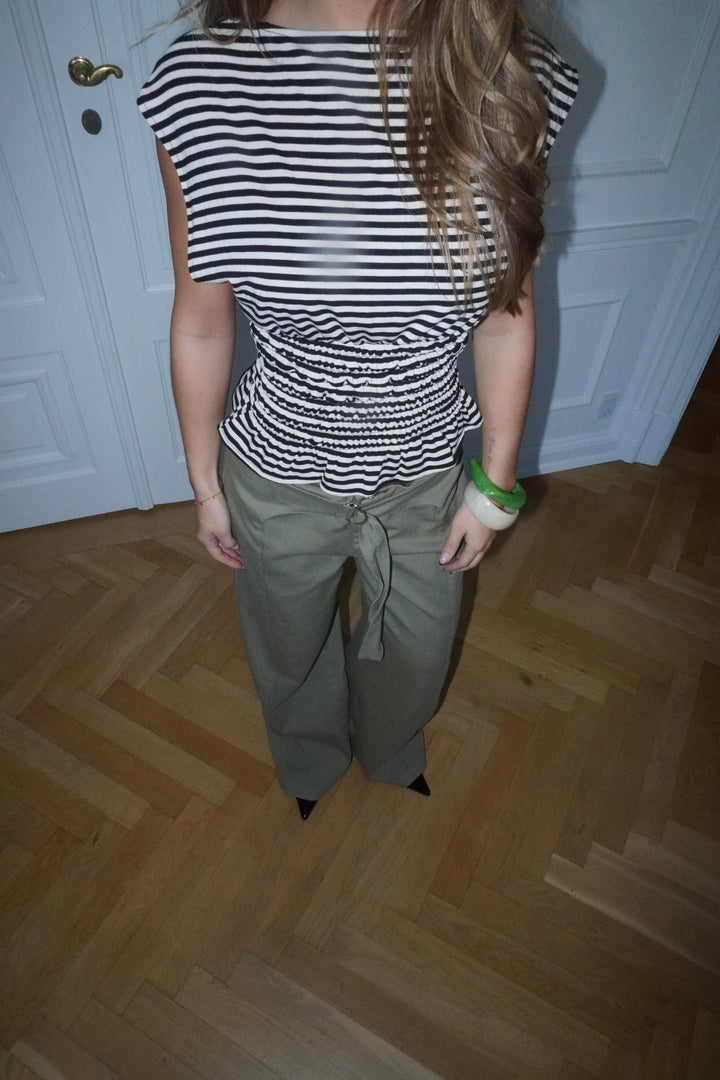 Bianca stribet smock top - Brun/hvid