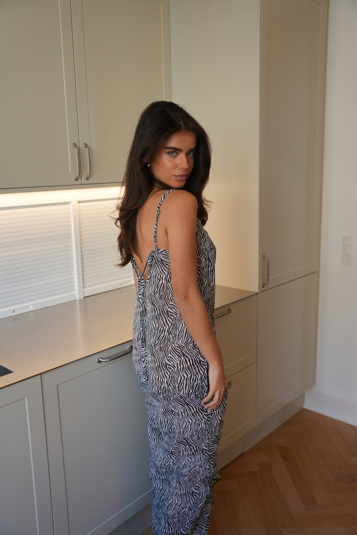 Celeste mesh maxi zebra kjole - Sort/hvid