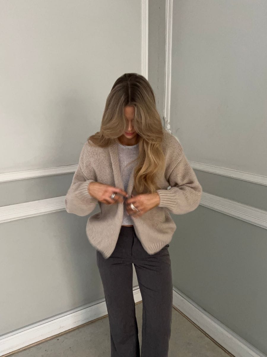 Emery Strik Cardigan Beige
