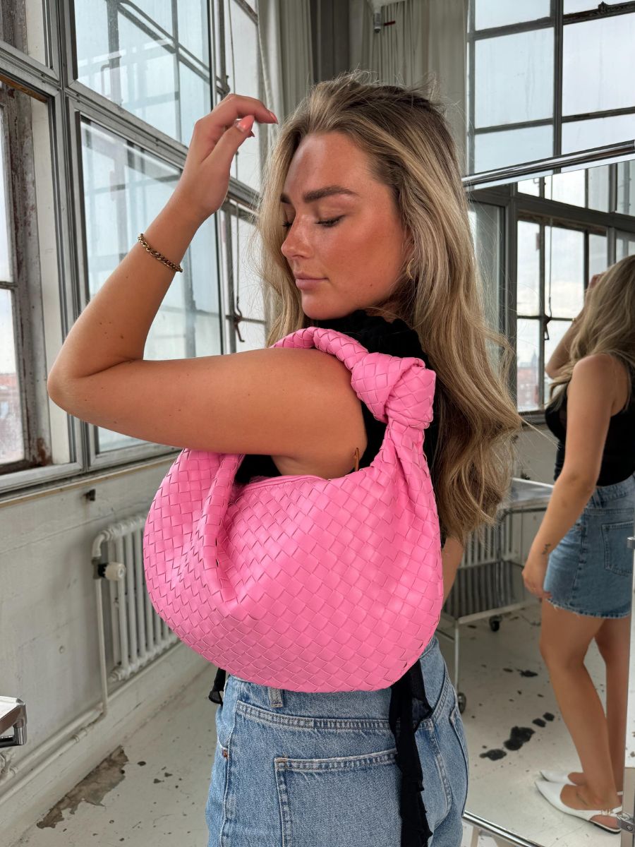 Emily taske - Pink