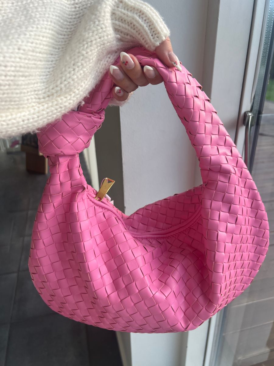 Emily taske - Pink