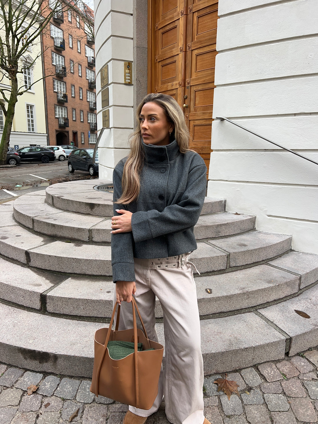 Clea high neck jakke - Mørkegrå