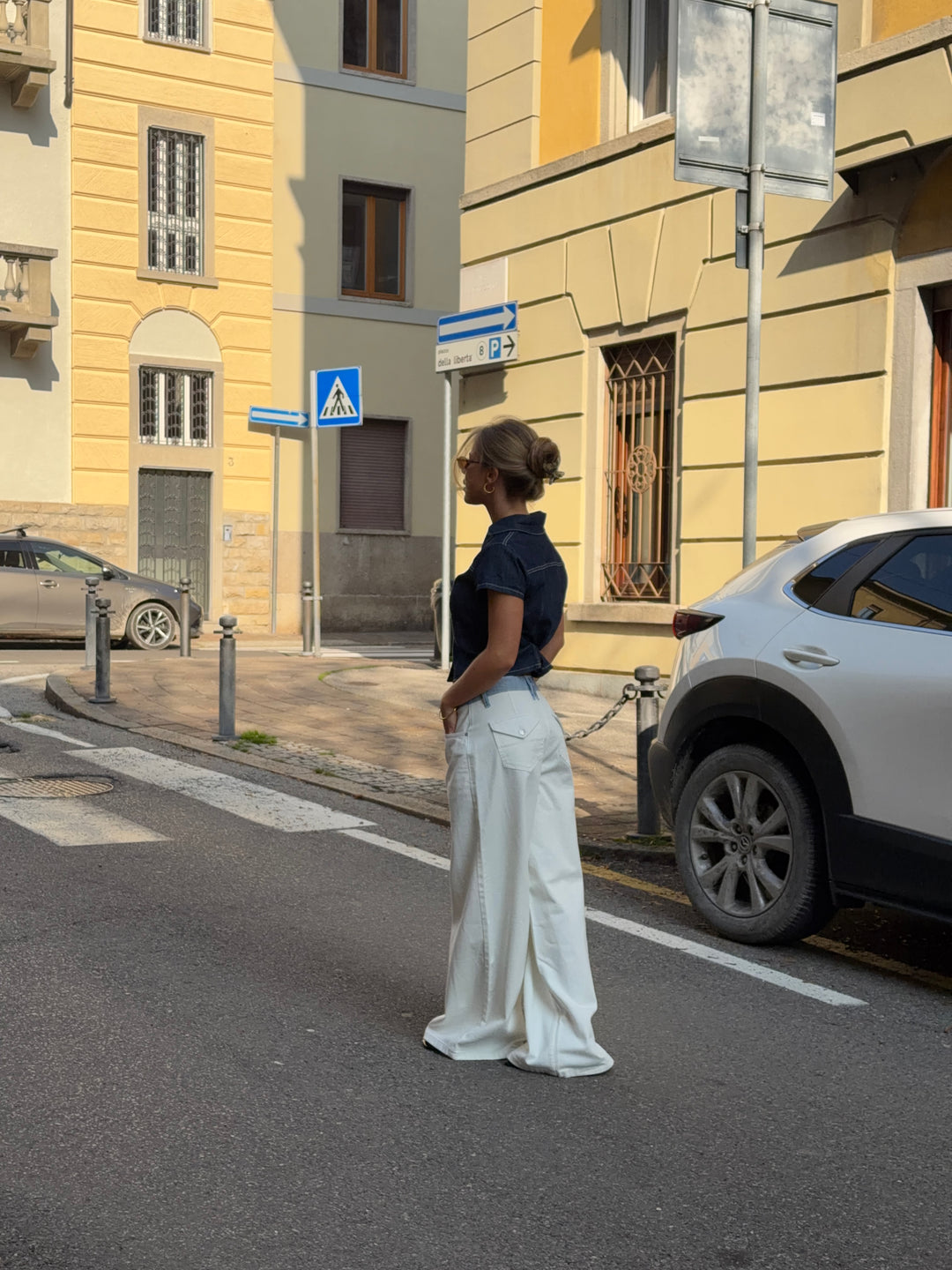 Bjørk stribet lavtaljet løse jeans - Hvid/Blå