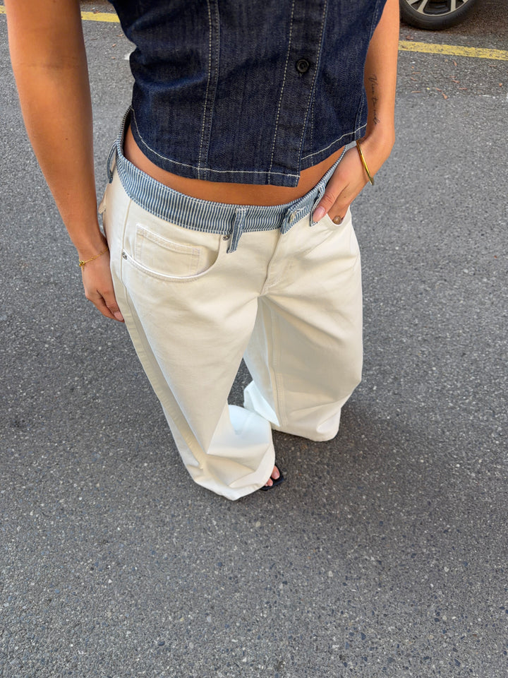 Bjørk stribet lavtaljet løse jeans - Hvid/Blå