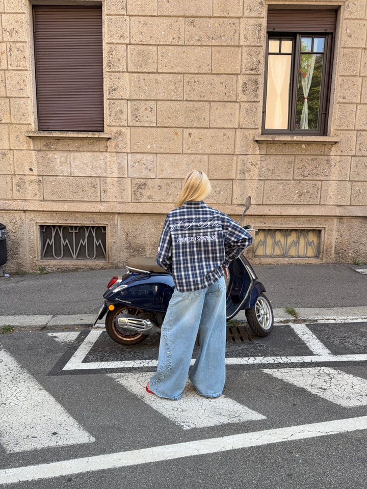Hilma ternet boxy shirt - Mørkeblå/hvid