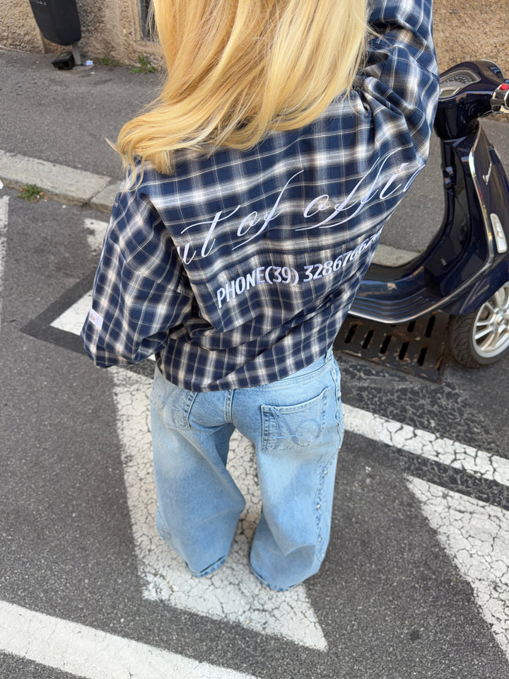 Hilma ternet boxy shirt - Mørkeblå/hvid