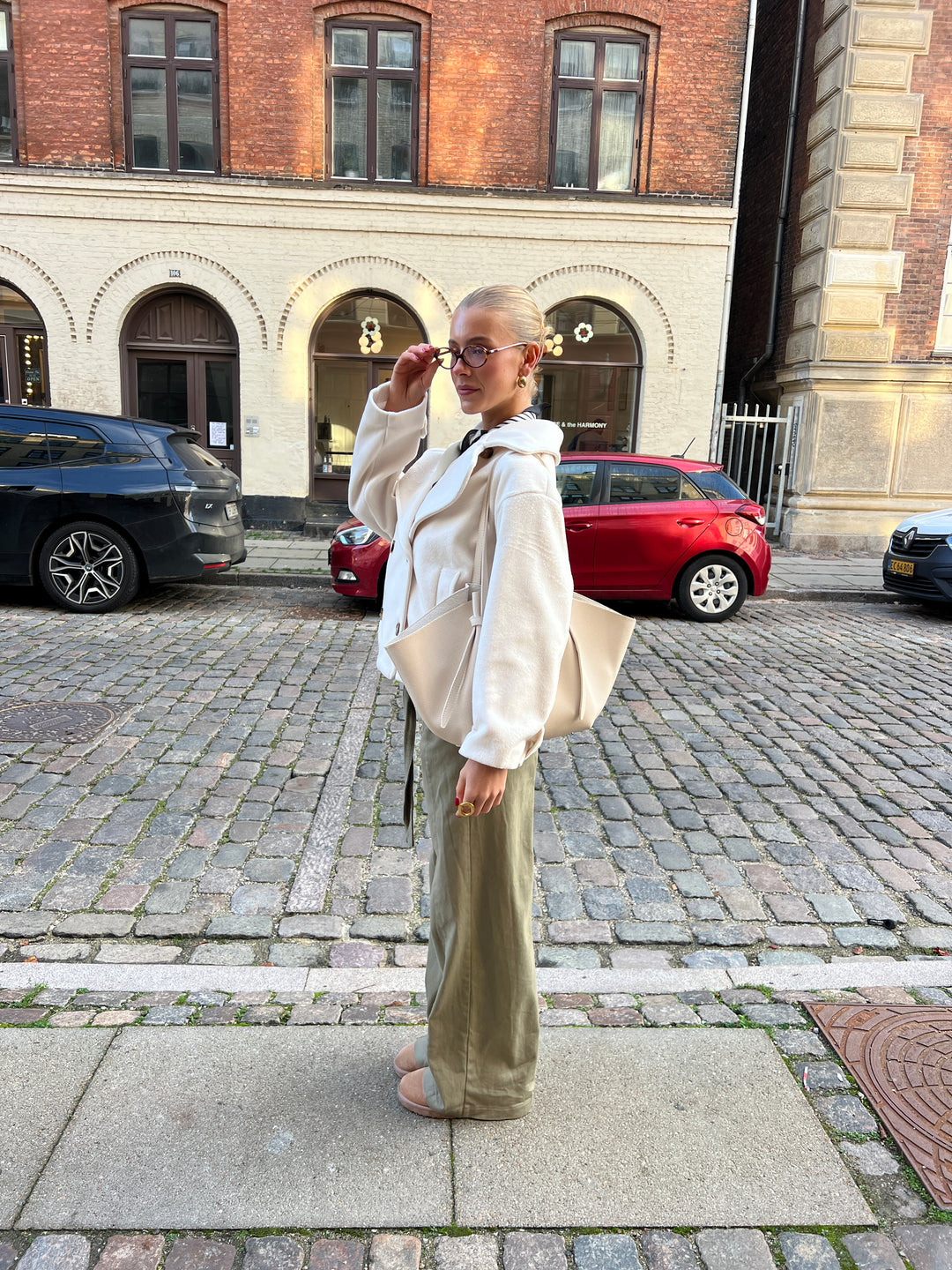 Lucia skuldertaske - Beige