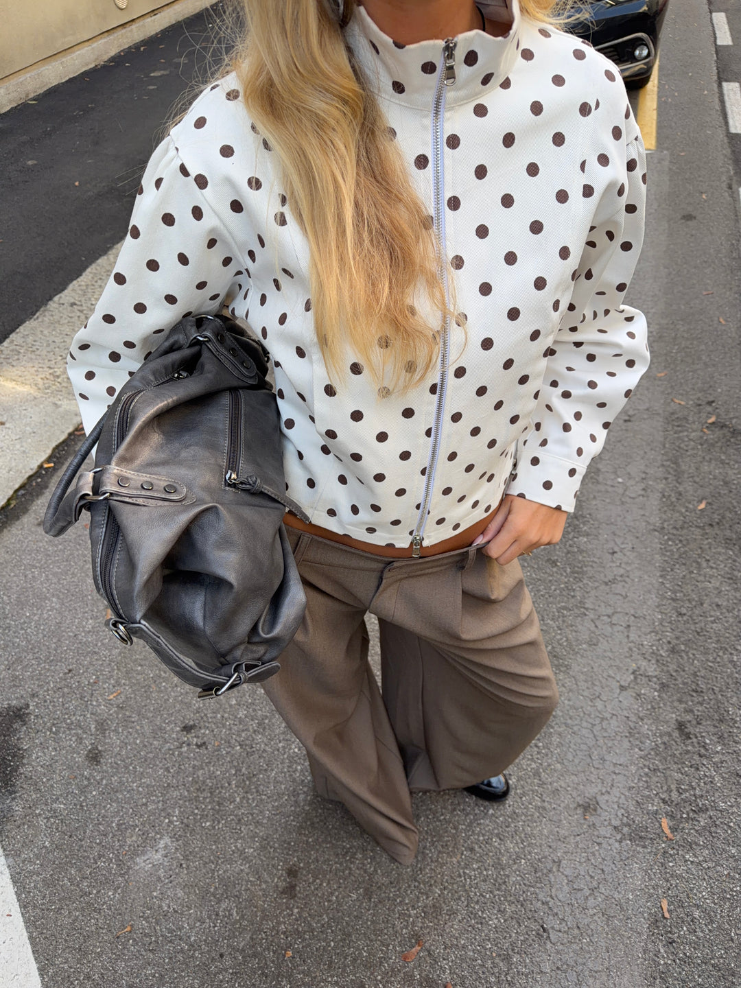 Kiva skuldertaske - Grå