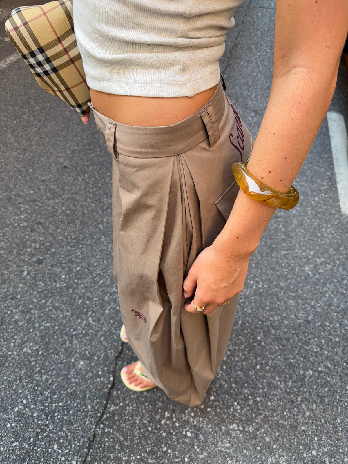 Paola Pleats Bukser Taupe