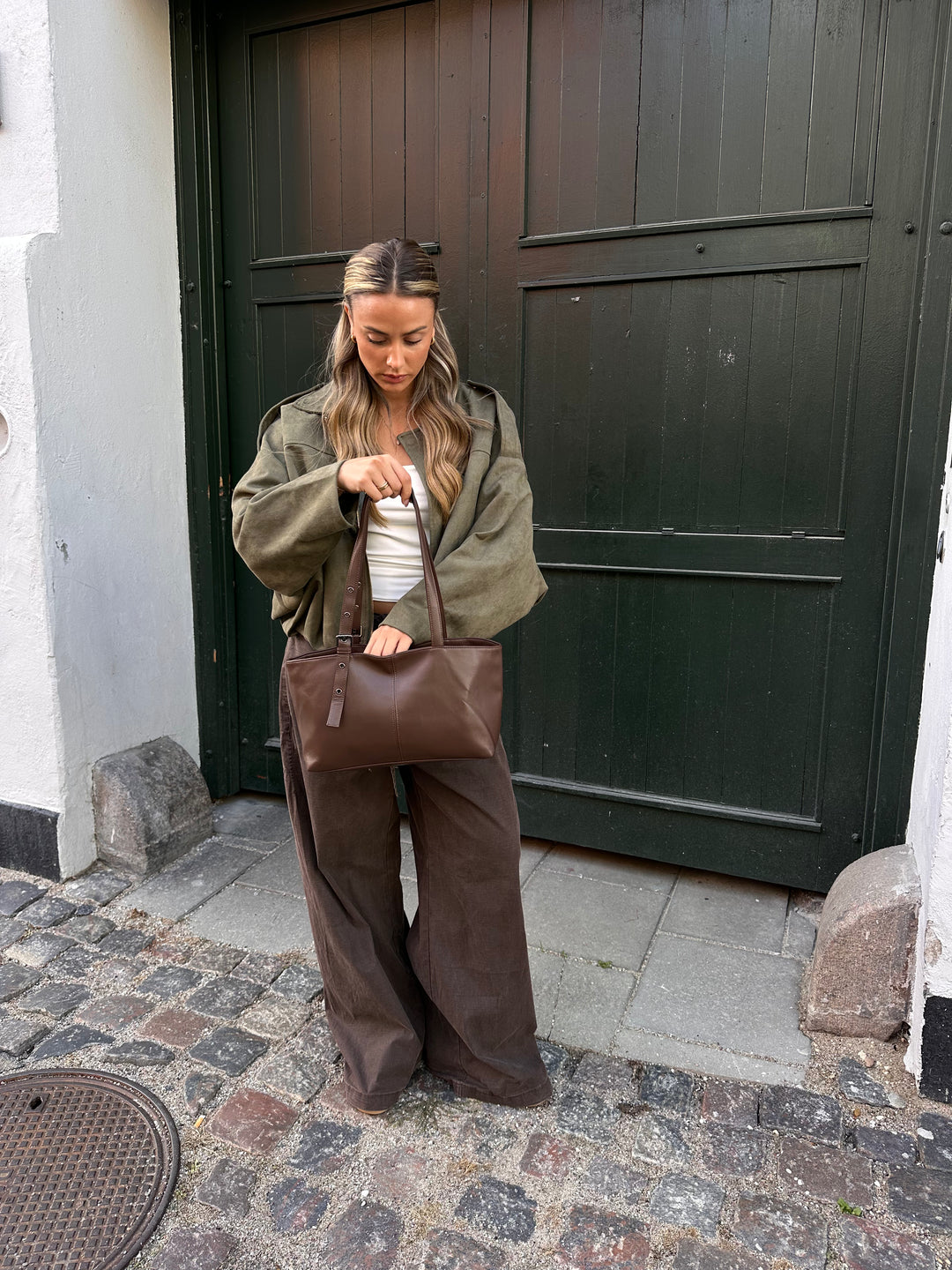 Ingrid skuldertaske - Mørkebrun
