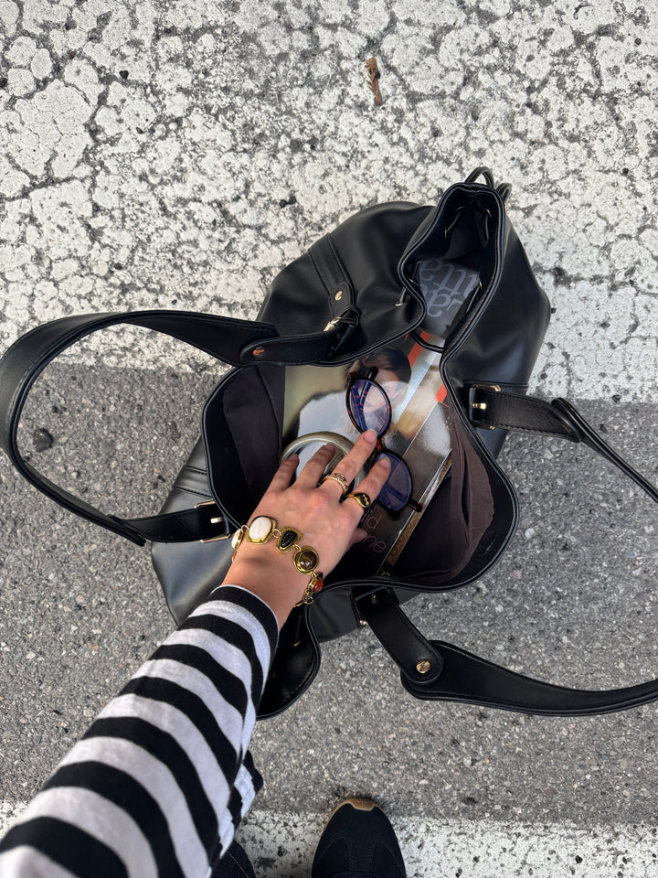 Riva skuldertaske - Sort