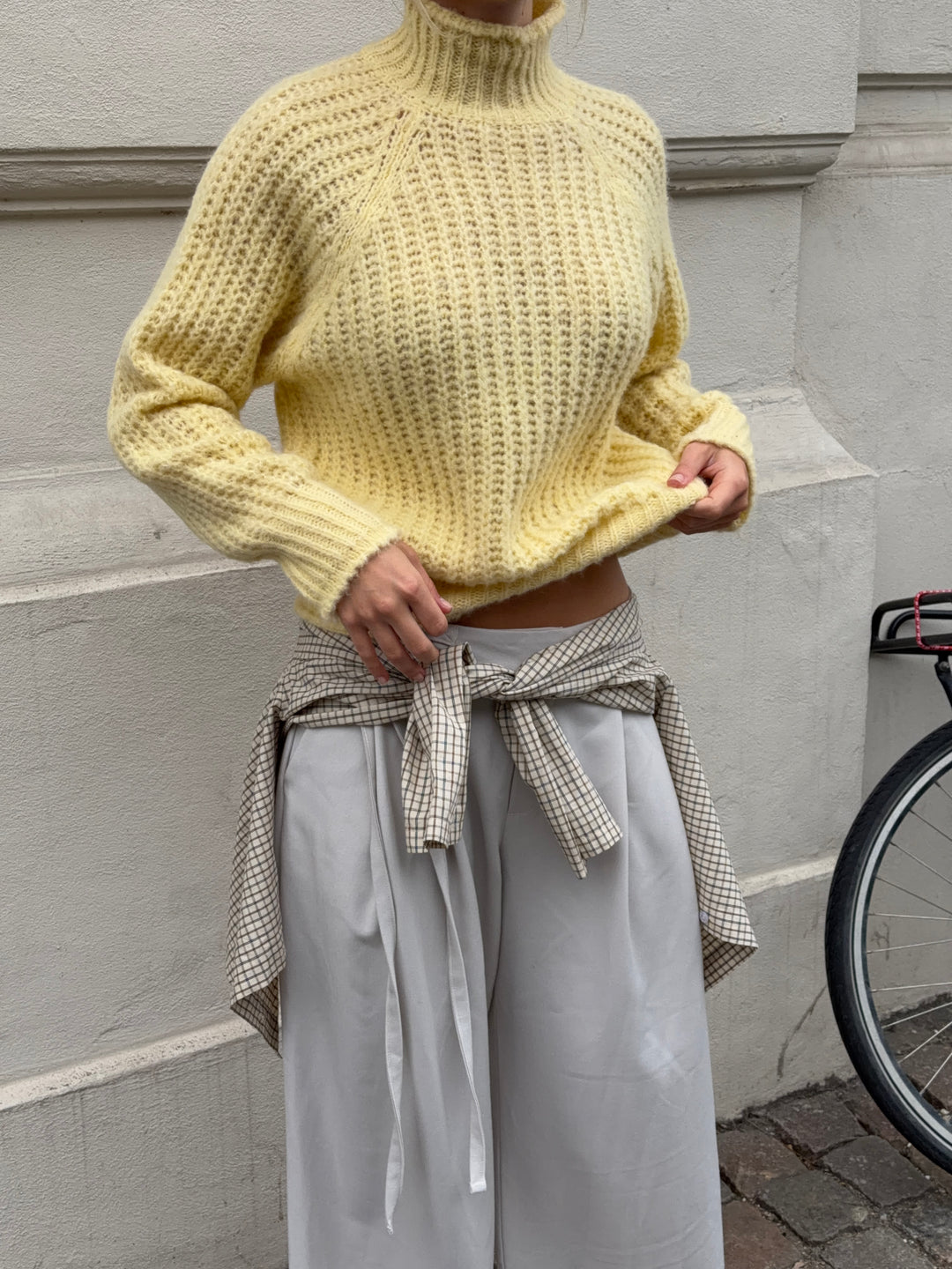 Carla chunky high neck striktrøje - Lysegul