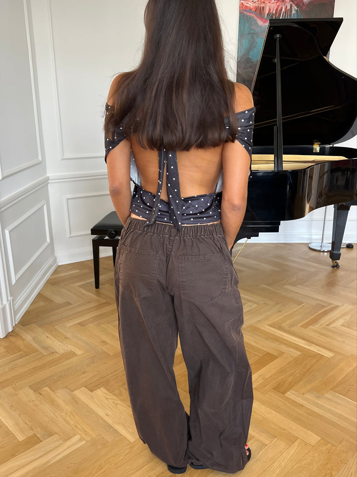 Lara polkaprikket off shoulder top - Sort/Hvid