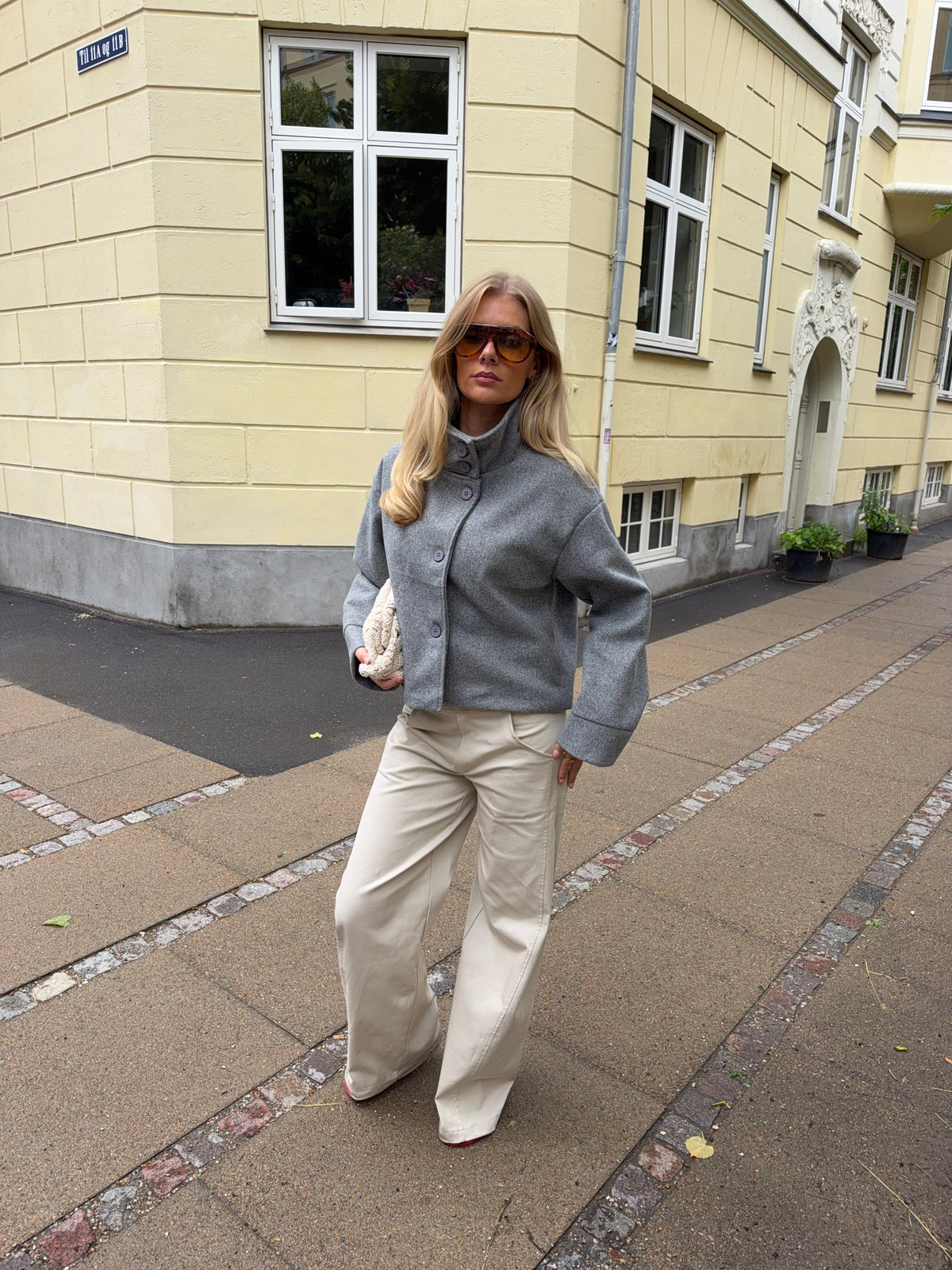 Clea High Neck Jakke Grå