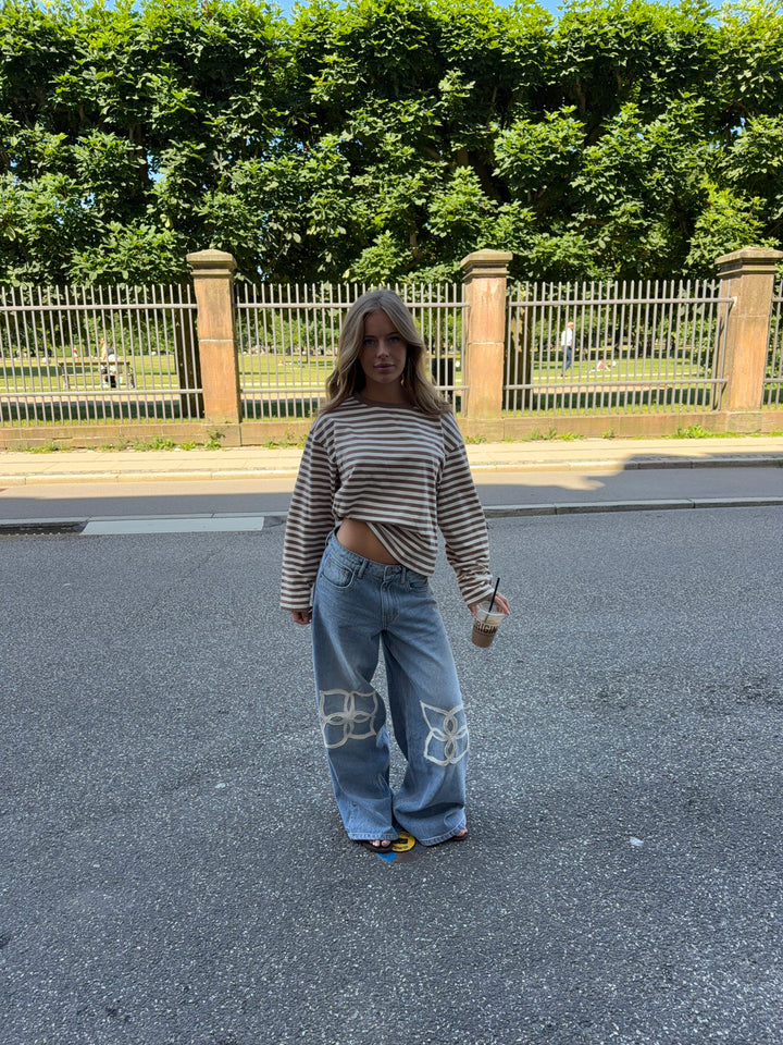Kira knæ detalje baggy denim jeans - Medium blå