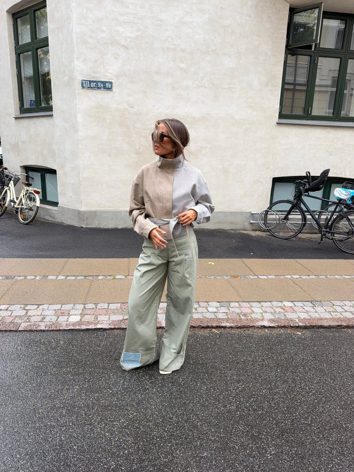 Melona ternet high neck bomber jakke - Beige/Brun