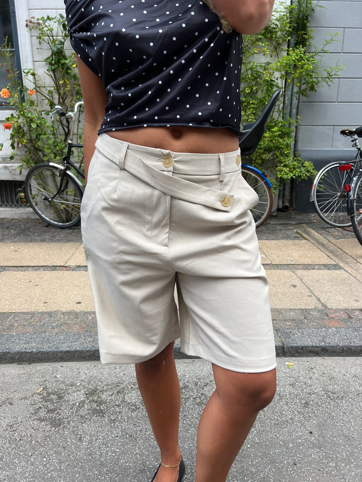 Mira Bermudashorts - Beige