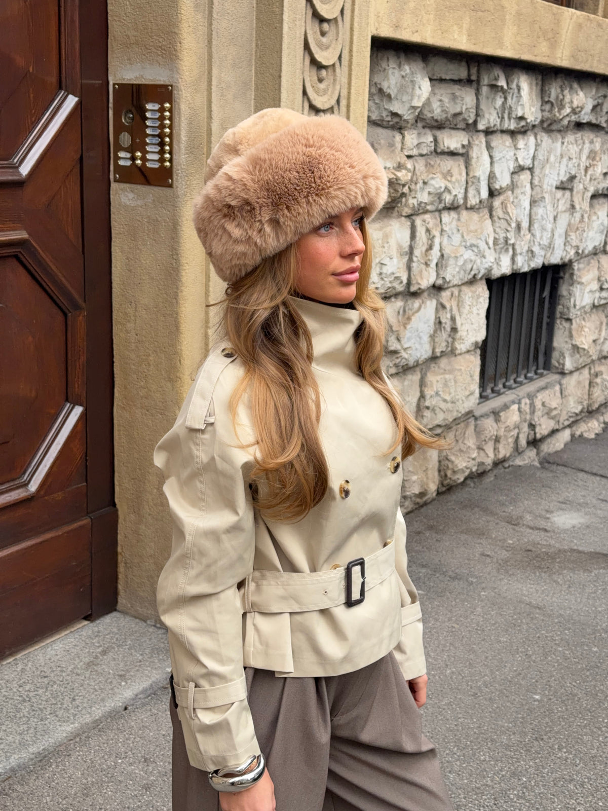 Eira Pels Hat Beige