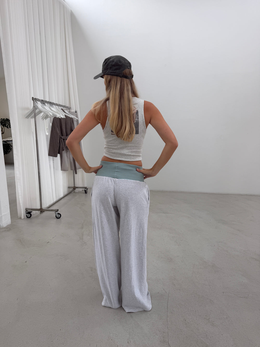 Wela stribet sweatpants - Grå mélange