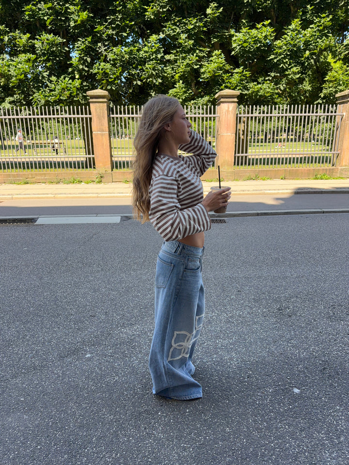 Kira knæ detalje baggy denim jeans - Medium blå