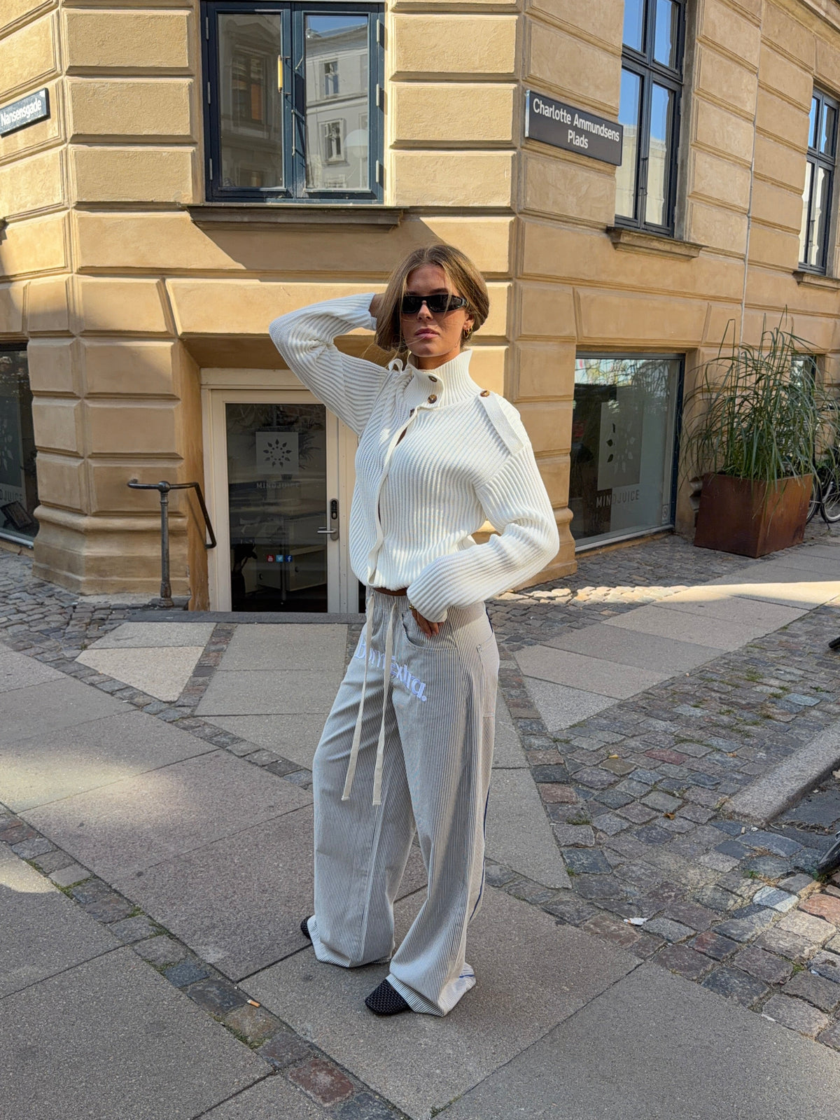 Solveig Strik Cremehvid