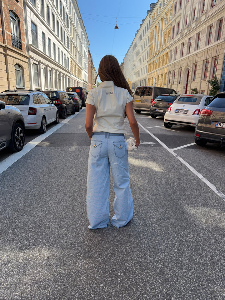 Bianca stribet lavtaljet løse jeans - Hvid/blå