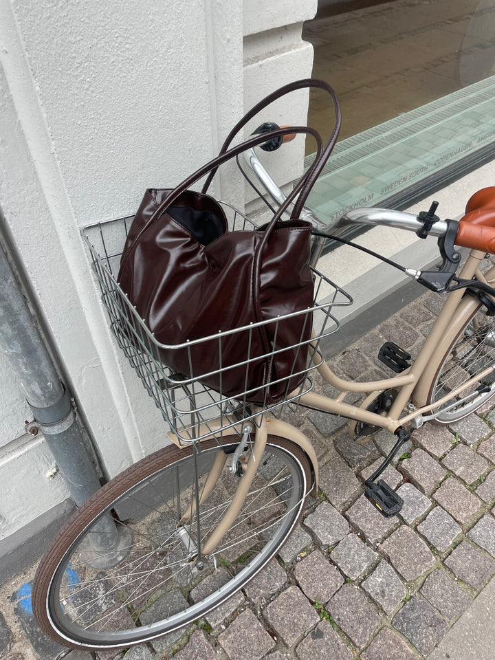 Mone skuldertaske - Mørkebrun