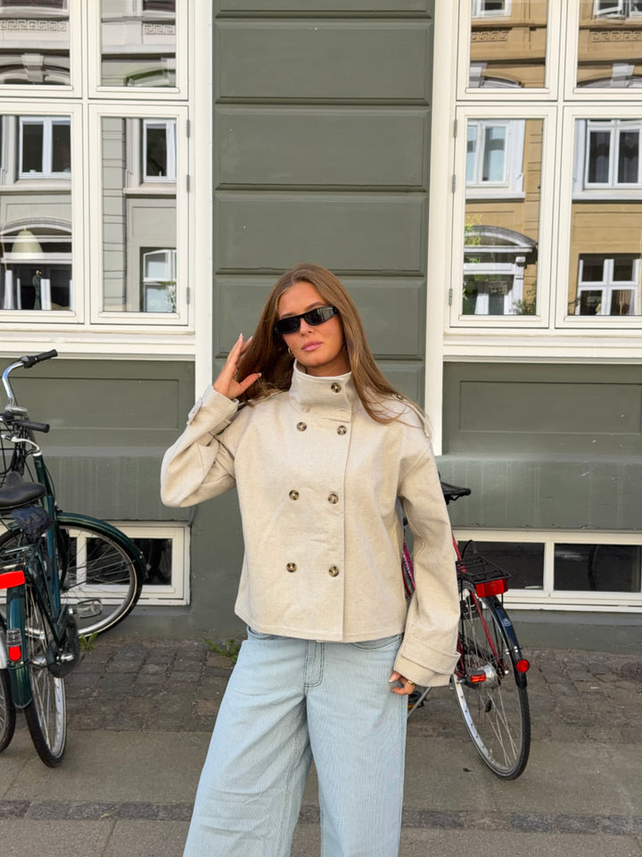 Cleo funnel neck trenchcoat jakke - Lysegrå