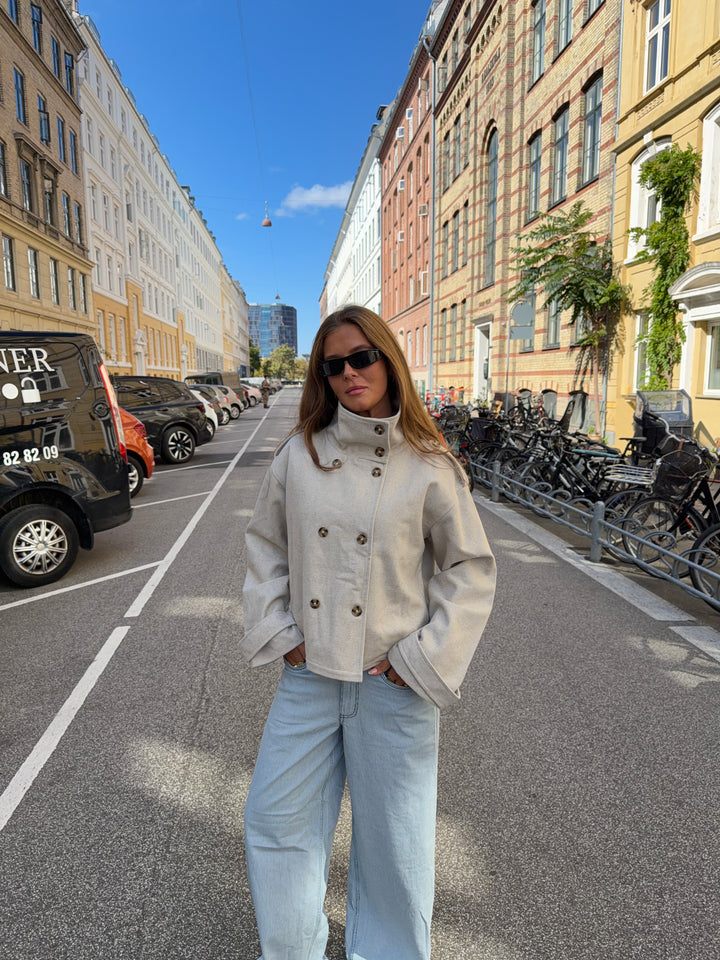 Cleo funnel neck trenchcoat jakke - Lysegrå
