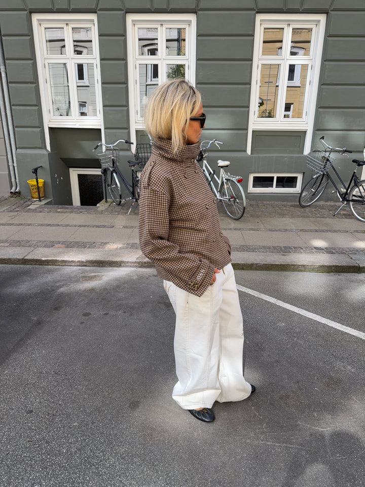 Cleo funnel neck trenchcoat jakke - Ternet brun