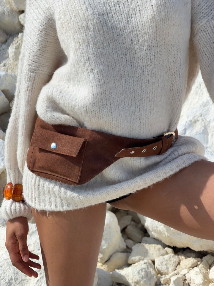 Estelle eyelet ruskinds bæltetaske - Brun