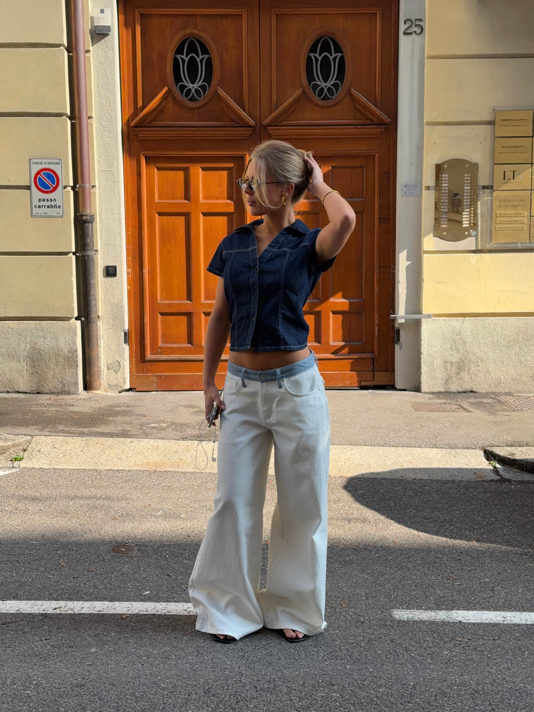 Bjørk stribet lavtaljet løse jeans - Hvid/Blå