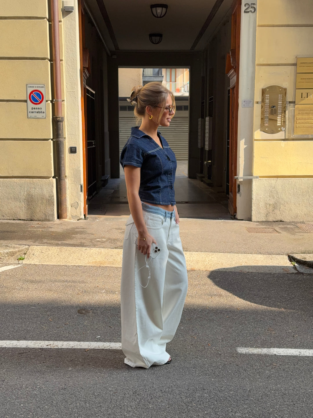 Bjørk stribet lavtaljet løse jeans - Hvid/Blå