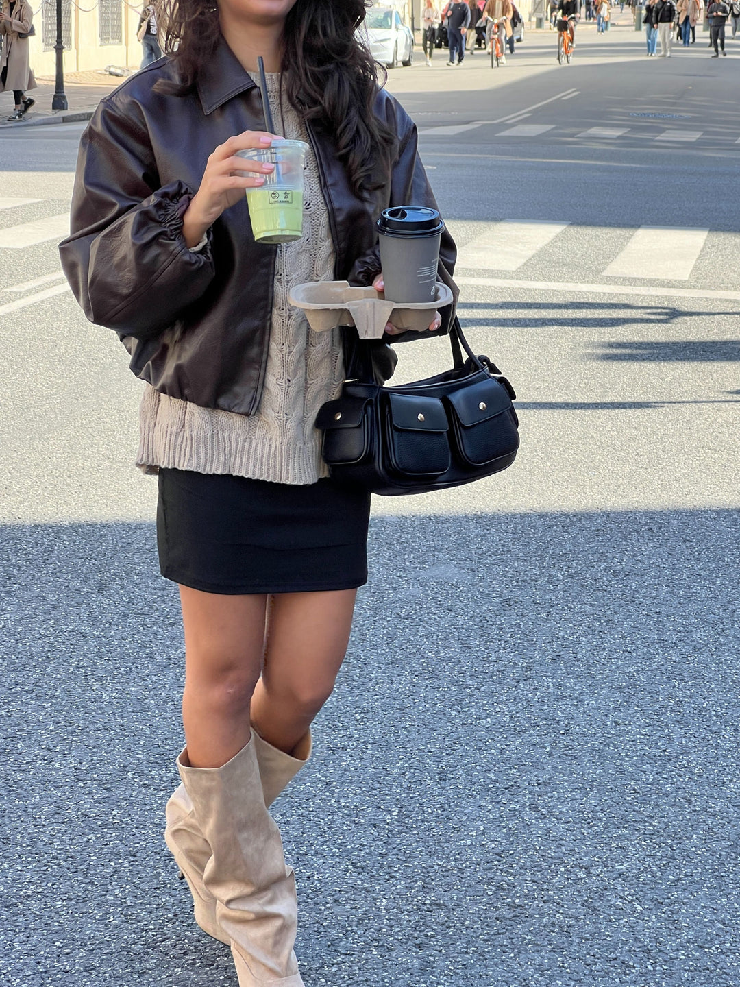 Karla skuldertaske - Sort