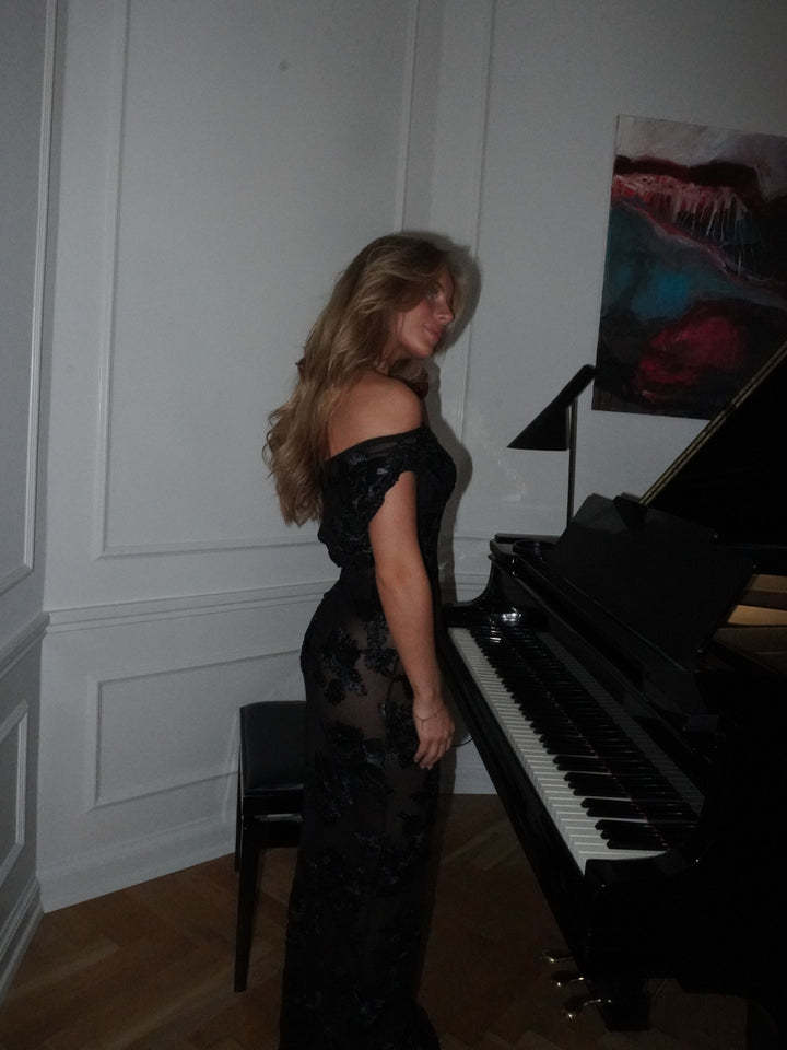 Kivo maxi mesh kjole - Sort