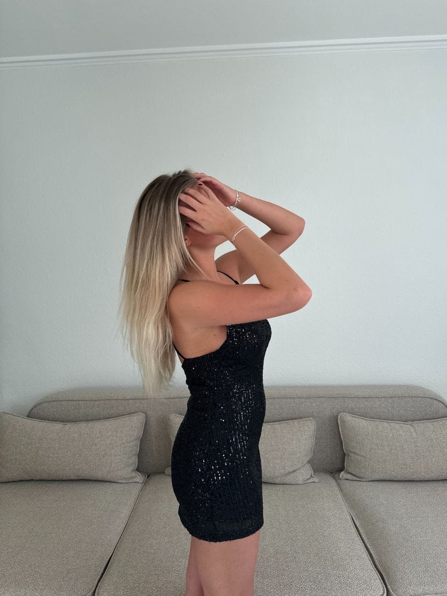 Laya Glitter Kjole Sort