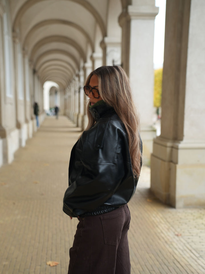 Linea pu high neck jakke - Sort