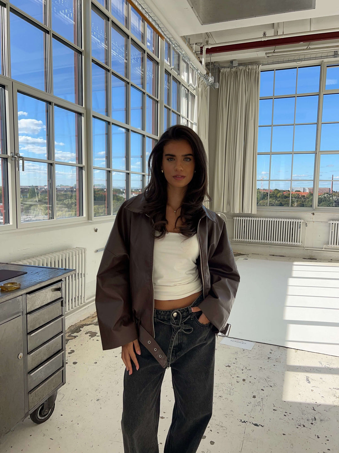 Tova buckle pu jakke - Mørkebrun